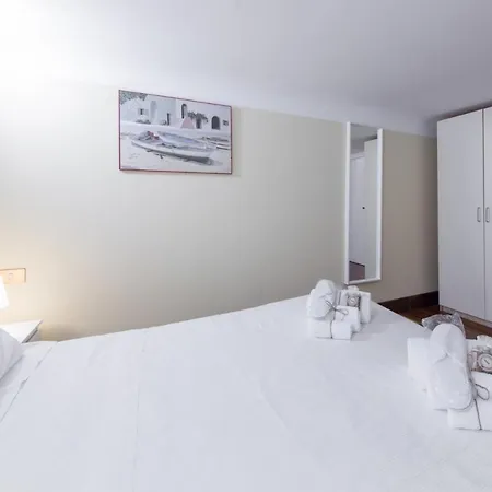 Apartment Loft In Navigli District With Jacuzzi & Sauna - Papiniano Milan
