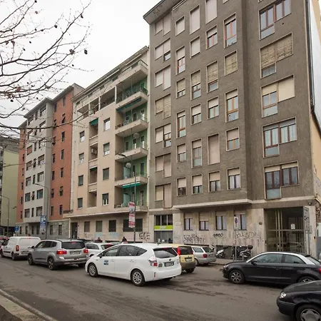 Loft In Navigli District With Jacuzzi & Sauna - Papiniano Apartment