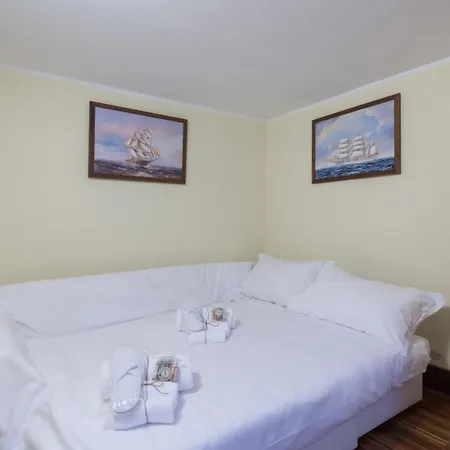 Loft In Navigli District With Jacuzzi & Sauna - Papiniano Apartment Milan