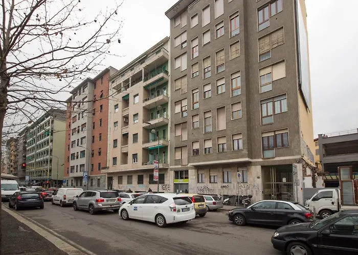 Loft In Navigli District With Jacuzzi & Sauna - Papiniano Appartement