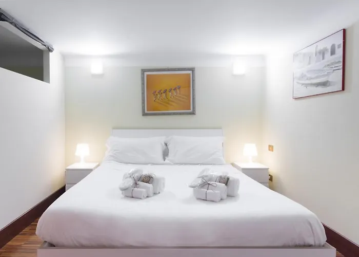 Loft In Navigli District With Jacuzzi & Sauna - Papiniano Appartement Milan