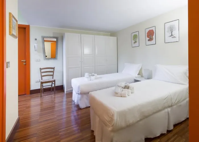 Loft In Navigli District With Jacuzzi & Sauna - Papiniano Appartement
