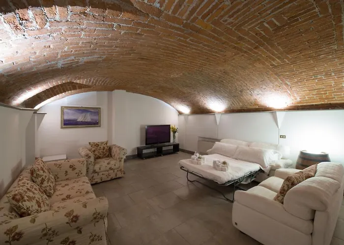 Loft In Navigli District With Jacuzzi & Sauna - Papiniano Appartement